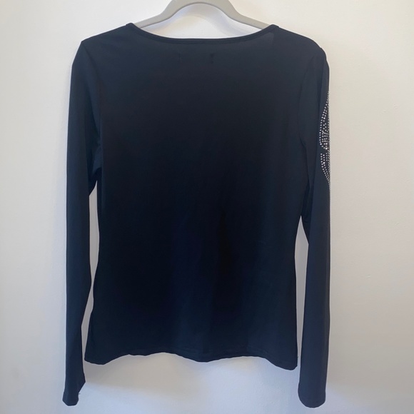 Black top with Rhinestone wings on sleeves Sz L - Picture 6 of 6